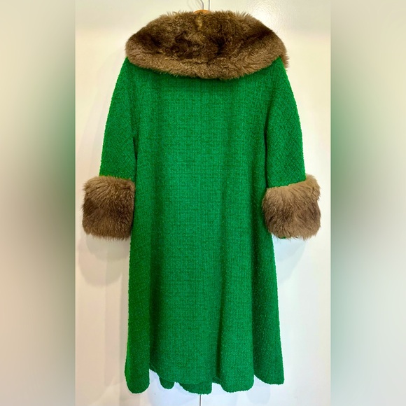 Vintage Milgrim Coat with Fur Collar/Trim for Women-Gorgeous! - Picture 3 of 13